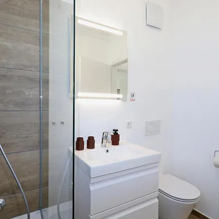 2 Bedroom Gorgeous In Lembruch-duemmer *